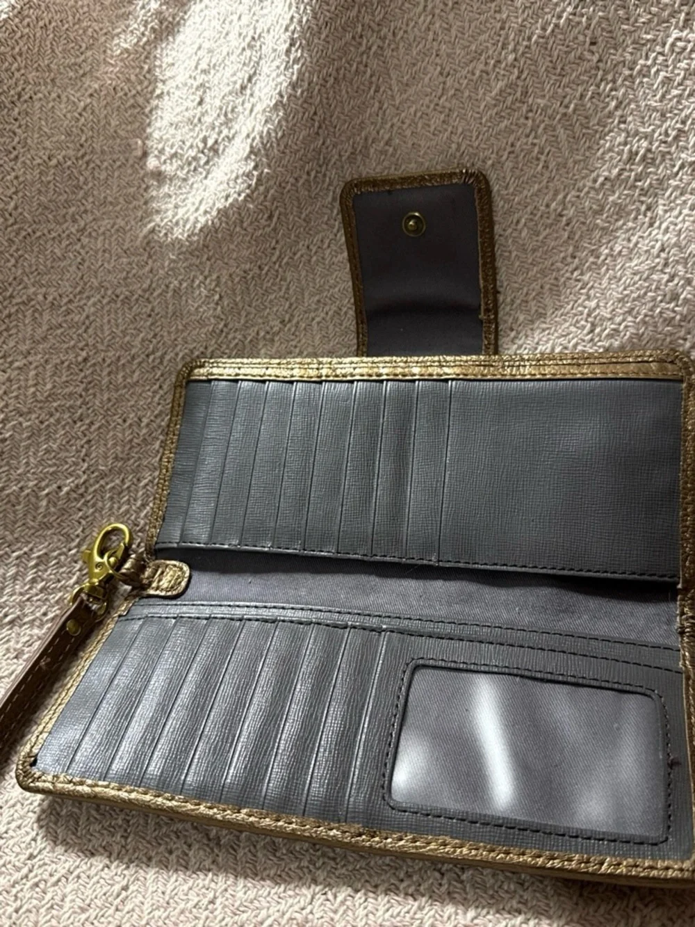 Fossil compact card